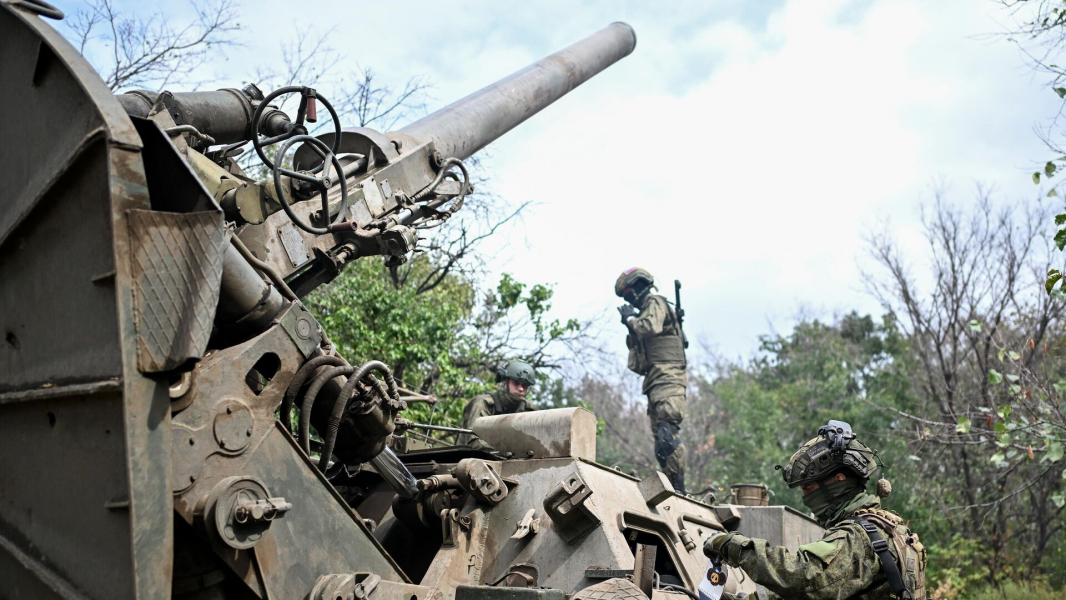 МО: артиллеристы группировки "Запад" получили боевые госнаграды на передовой МО: артиллеристы группировки "Запад" получили боевые госнаграды на передовой